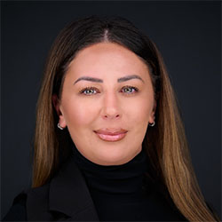 headshot_reginazaslav (1)